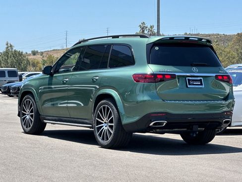 New 2026 Mercedes-Benz GLS 580 4MATIC image 5