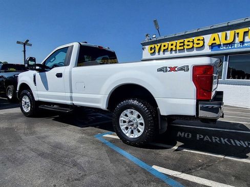 Used 2020 Ford F250 XLT image 3