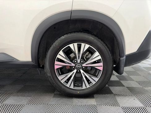 Used 2023 Nissan Rogue SV AWD/4WD image 25