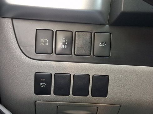 Used 2019 Toyota Highlander XLE AWD/4WD image 28
