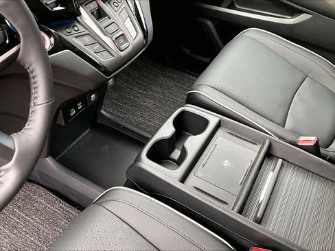 New 2026 Honda Odyssey Elite image 7