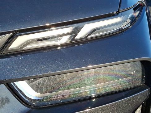 Certified 2025 BMW X7 xDrive40i w/ Premium Package image 9