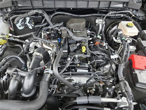 Used 2024 Ford Bronco Outer Banks image 33