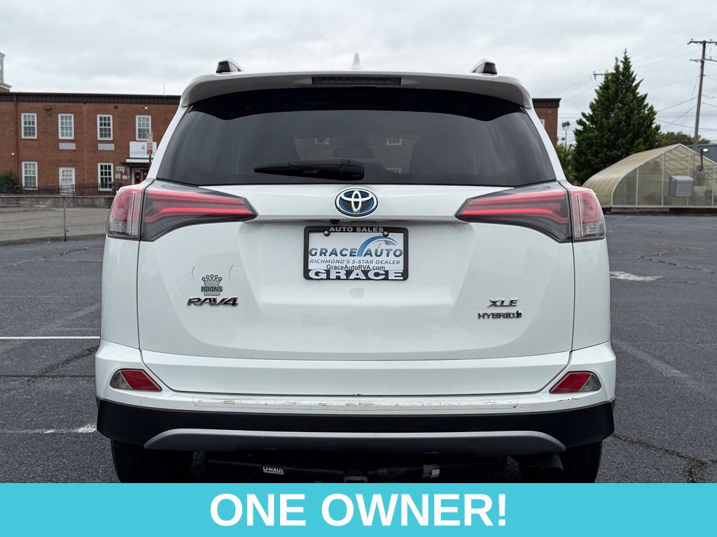Used 2017 Toyota RAV4 XLE w/ All Weather Liner Package AWD/4WD image 7