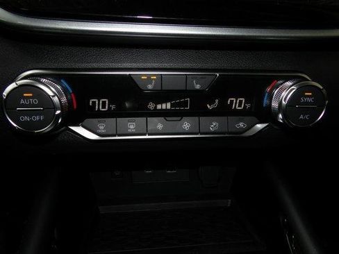 Used 2025 Nissan Altima 2.5 SR w/ SR Premium Package image 24