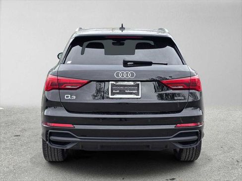 Used 2023 Audi Q3 2.0T Premium Plus AWD/4WD image 4