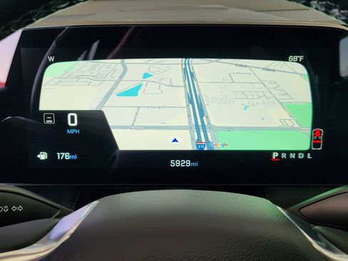 Certified 2025 Chevrolet Equinox LT w/ Convenience Package II image 17