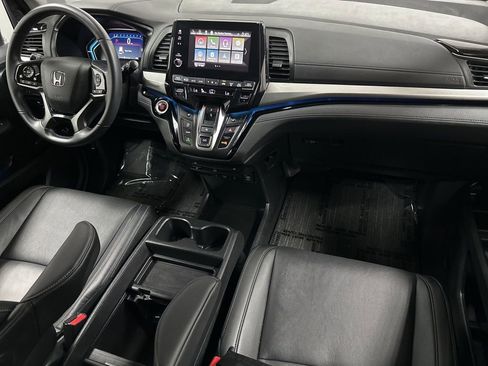 Used 2024 Honda Odyssey Touring image 11