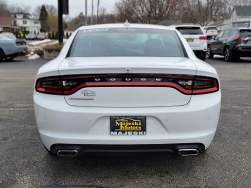 Used 2023 Dodge Charger SXT image 5