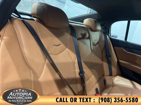 Used 2022 Cadillac CT5 V image 17