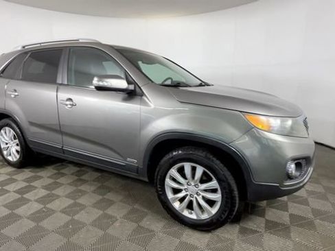 Used 2011 Kia Sorento EX w/ Premium Pkg AWD/4WD image 2