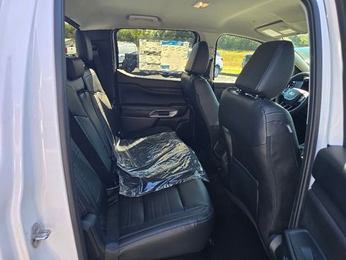 New 2025 Ford Ranger Lariat w/ FX4 Off-Road Package image 11