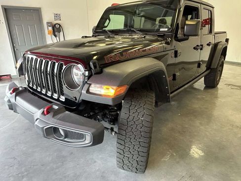 Used 2022 Jeep Gladiator Rubicon AWD/4WD image 7