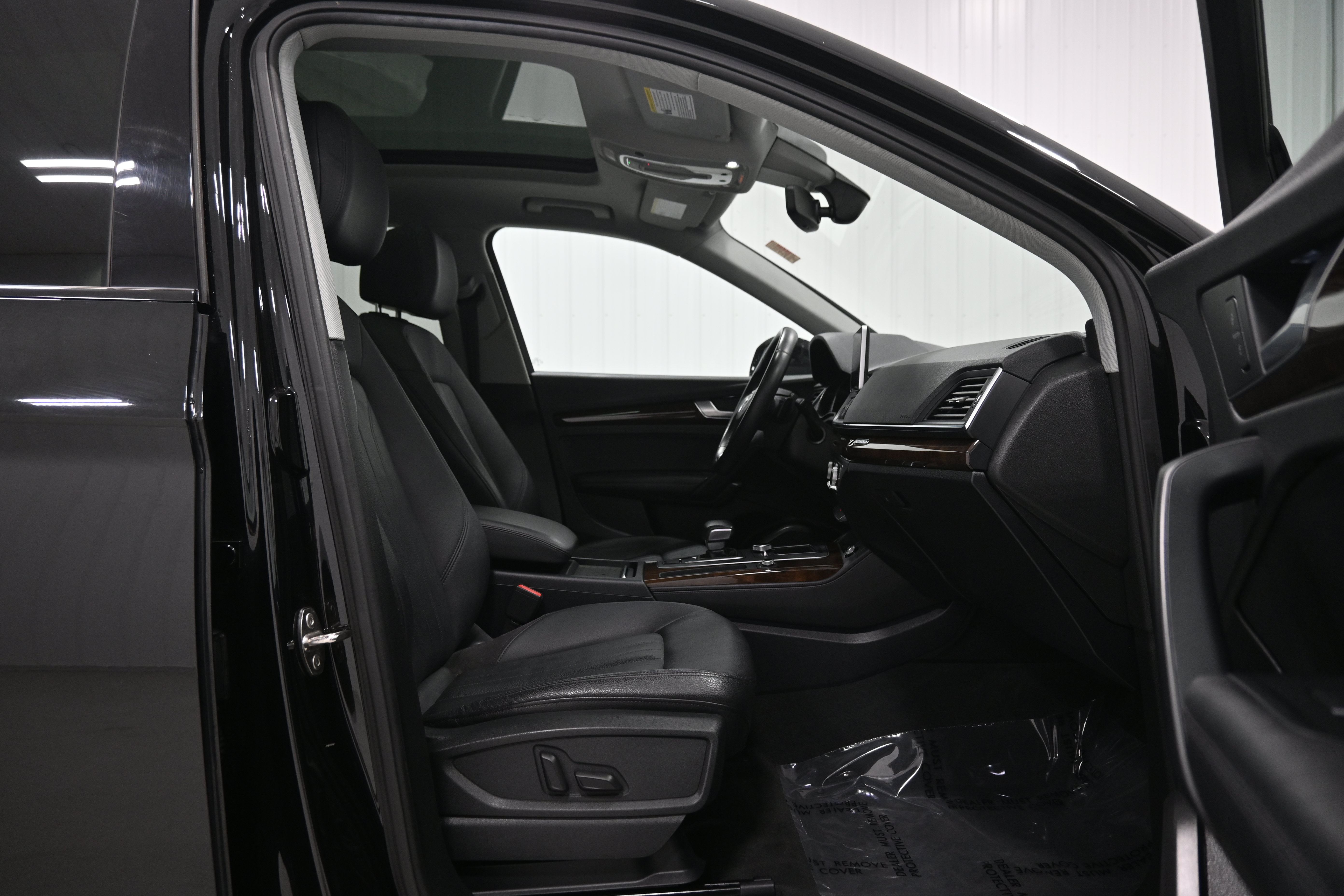 Used 2019 Audi Q5 2.0T Premium Plus w/ Premium Plus Package AWD/4WD image 27