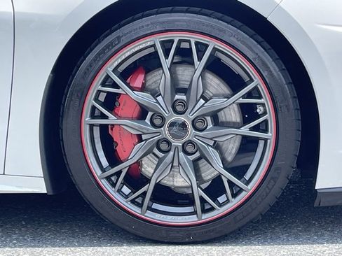 Used 2023 Chevrolet Corvette Stingray Premium Conv w/ Z51 Performance Package image 26