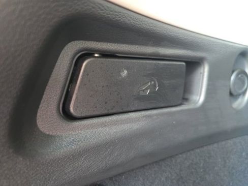 Used 2023 Nissan Rogue Platinum AWD/4WD image 33