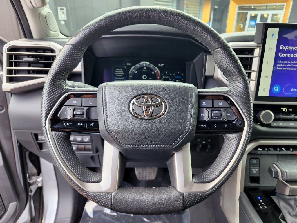 Used 2024 Toyota Tundra Limited AWD/4WD image 29