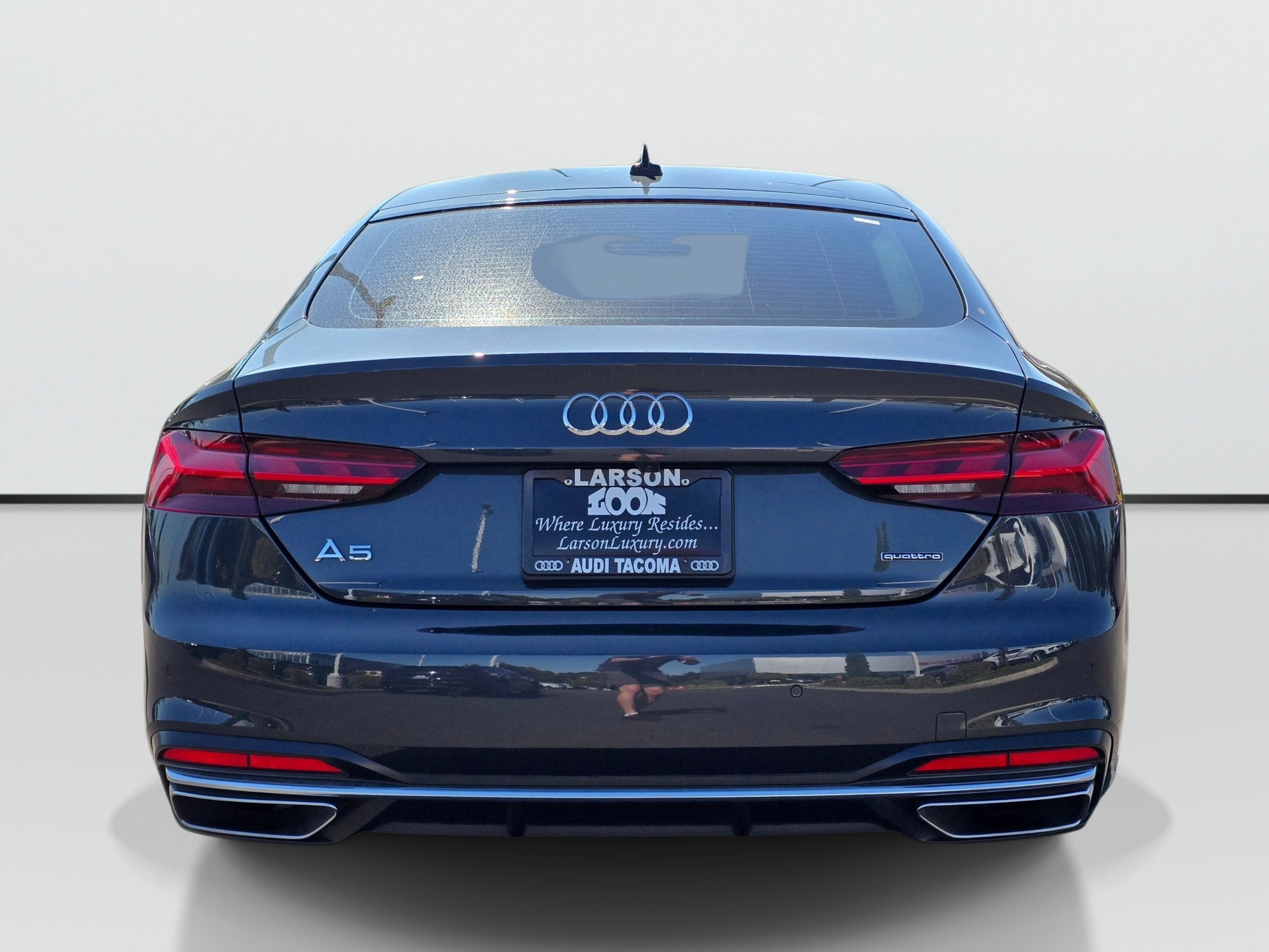 Used 2023 Audi A5 2.0T Premium Plus w/ Premium Plus AWD/4WD image 4