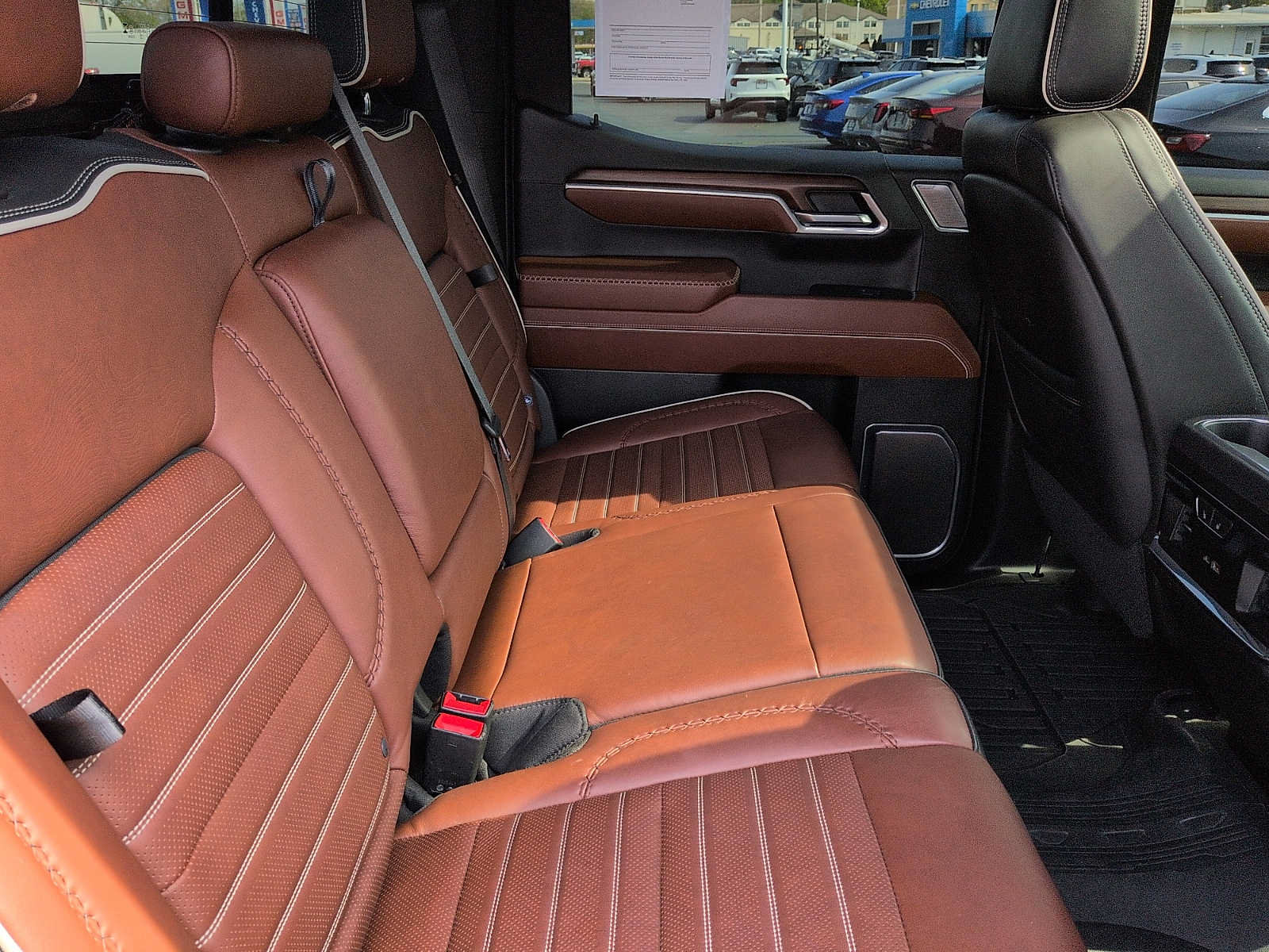 Used 2024 GMC Sierra 1500 Denali Ultimate AWD/4WD image 11