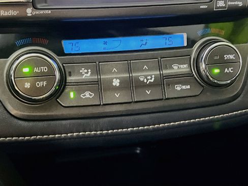 Used 2014 Toyota RAV4 Limited w/ Technology Package FWD image 26