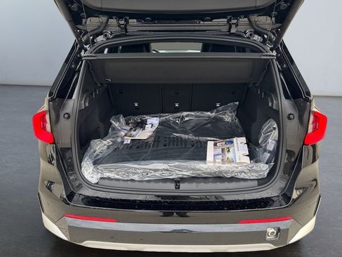 New 2026 BMW X1 xDrive28i w/ Convenience Package image 17