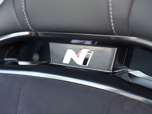 Certified 2024 Hyundai Elantra N FWD image 24