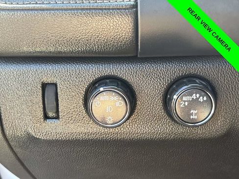 Used 2019 GMC Canyon SLE AWD/4WD image 11