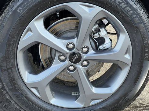 Certified 2023 Ford Escape ST-Line w/ Tech Pack #1 image 7