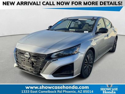 Used 2024 Nissan Altima 2.5 SV