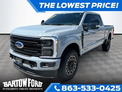 Used 2025 Ford F250 Platinum w/ FX4 Off-Road Package image 1