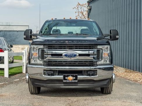 Used 2019 Ford F350 XL w/ STX Appearance Package image 9