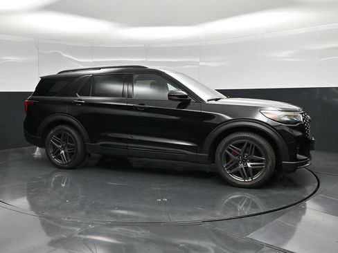 New 2026 Ford Explorer ST w/ Sun And Sound Package AWD/4WD image 3