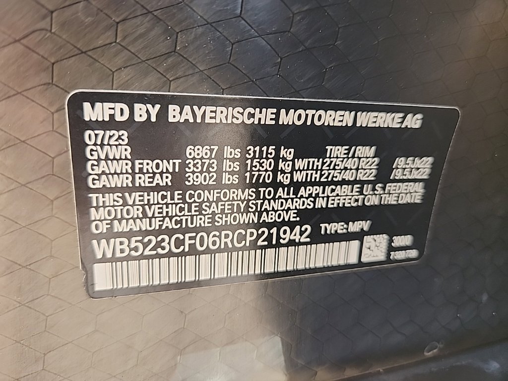 Used 2024 BMW iX xDrive50 w/ Premium Package AWD/4WD image 8