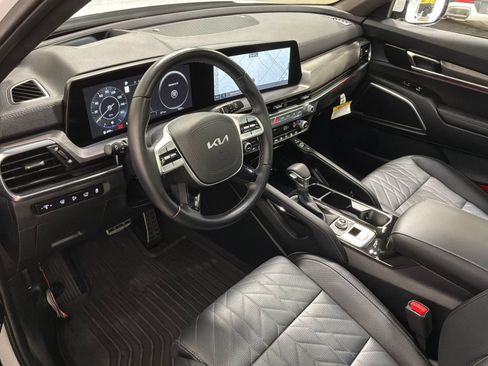 Used 2025 Kia Telluride SX Prestige X-Line AWD/4WD image 14