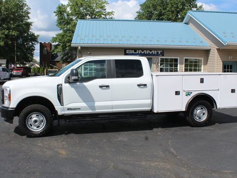 Used 2025 Ford F250 XL w/ XL Off-Road Package AWD/4WD image 2