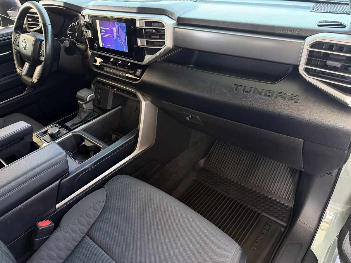 Used 2025 Toyota Tundra SR5 AWD/4WD image 22