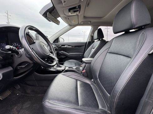 Used 2021 Kia Seltos EX image 16