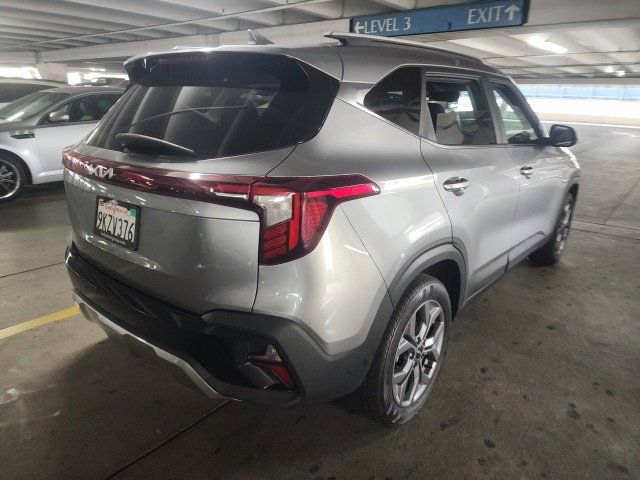 Certified 2024 Kia Seltos S FWD image 3