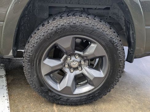 Used 2021 RAM 1500 Lone Star w/ Built-to-serve Edition AWD/4WD image 8