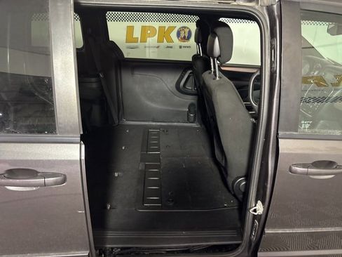 Used 2015 Dodge Grand Caravan SXT w/ Blacktop Package image 20