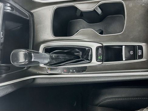 Used 2020 Honda Accord Sport image 23