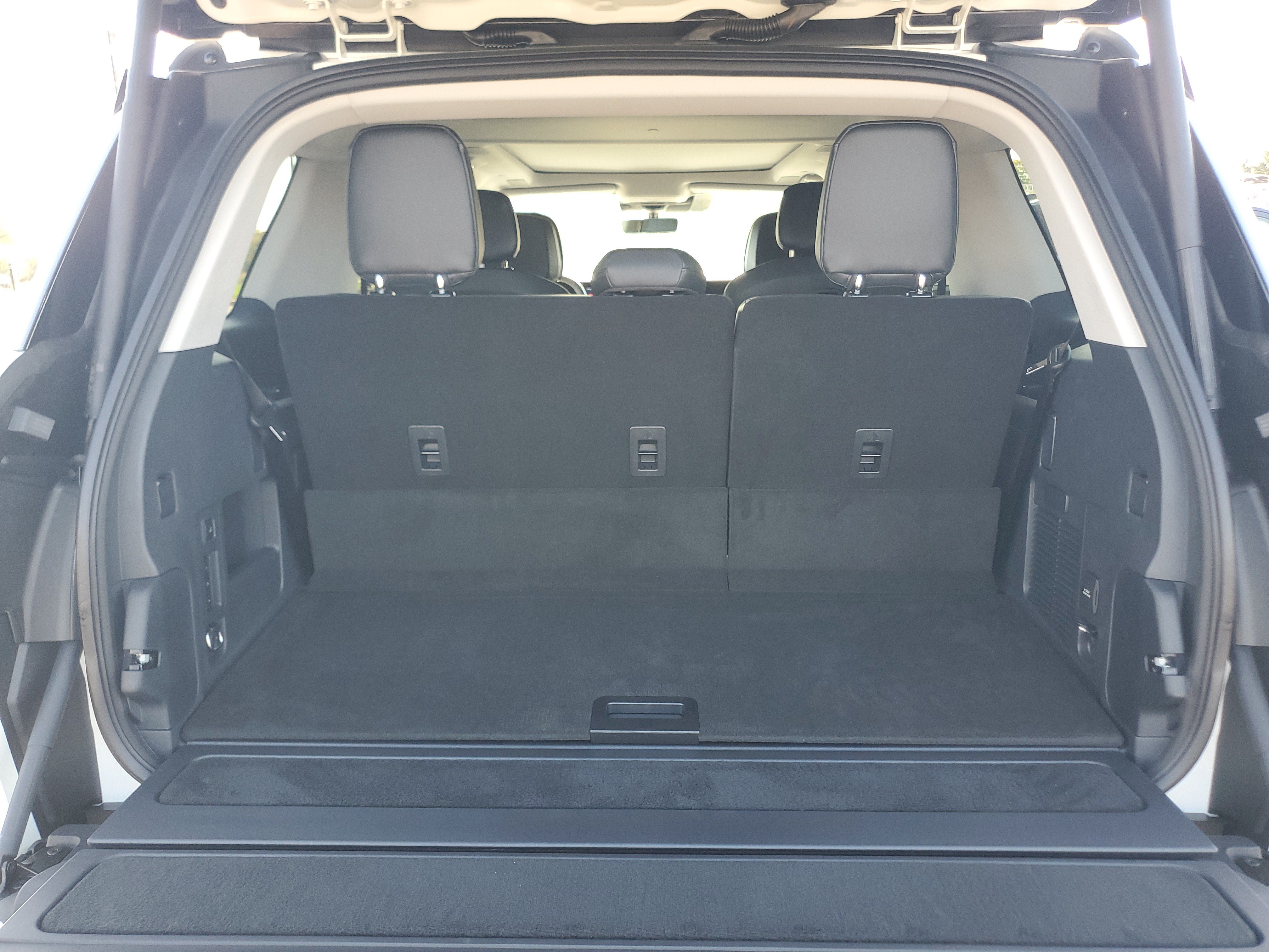 New 2027 Lincoln Navigator Reserve AWD/4WD image 33