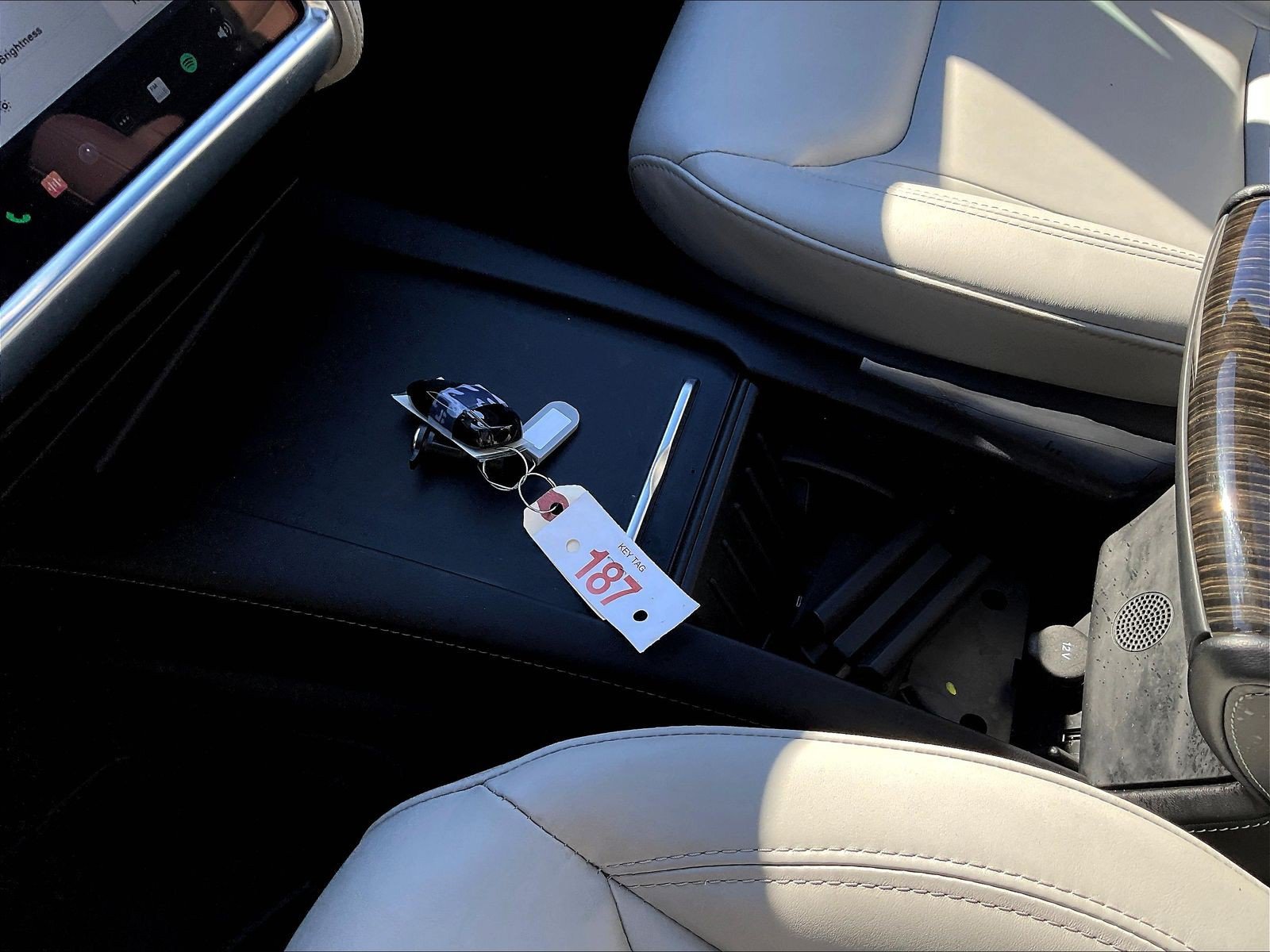 Used 2016 Tesla Model S 90D AWD/4WD image 17