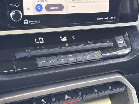 Used 2022 Toyota Tundra SR5 image 17