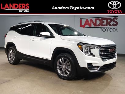 Used 2024 GMC Terrain SLT