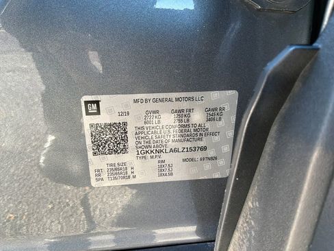 Used 2020 GMC Acadia SLE w/ Driver Convenience Package image 29