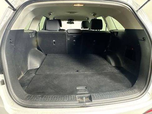 Used 2017 Kia Sorento LX w/ LX Convenience Package image 29