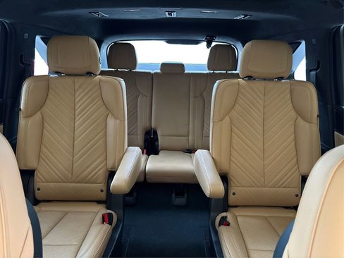 Used 2025 Cadillac Escalade IQ Sport 2 image 19