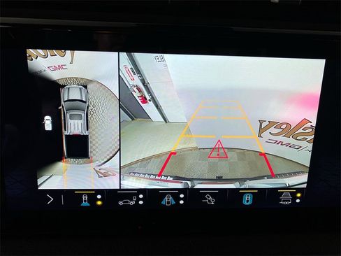 Used 2023 GMC Sierra 1500 Denali w/ Denali Reserve Package image 17