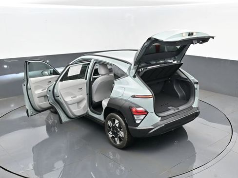Used 2024 Hyundai Kona SEL image 25